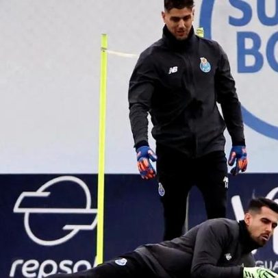 Dúvidas na baliza para o clássico: Cláudio Ramos em alerta
