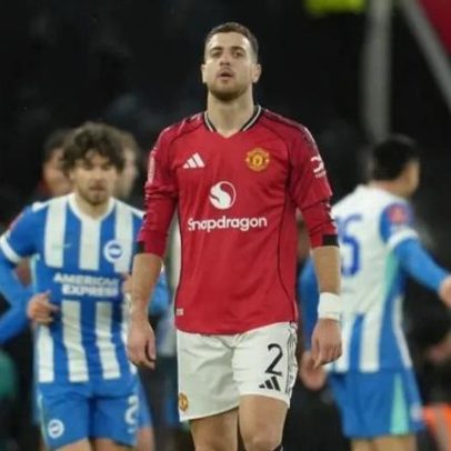 Diogo Dalot comenta mudança de treinador no Manchester United