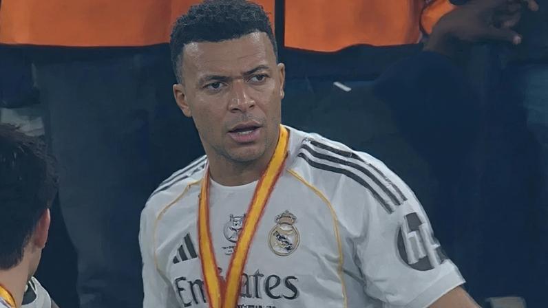 Reação antidesportiva de Mbappé após derrota na Supertaça espanhola