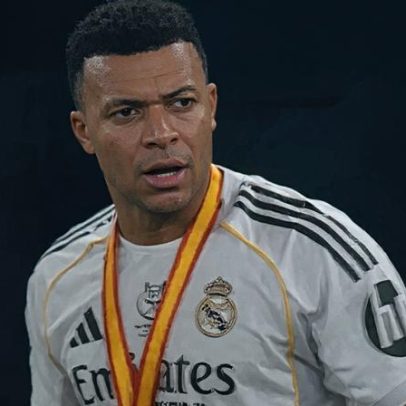 Mbappé recebe críticas por atitude antidesportiva após derrota na Supertaça