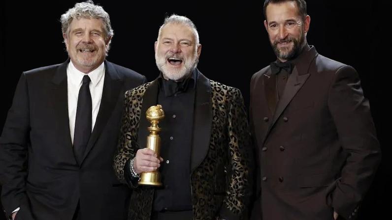 The Pitt e Adolescência vencem maiores prémios nos Globos de Ouro