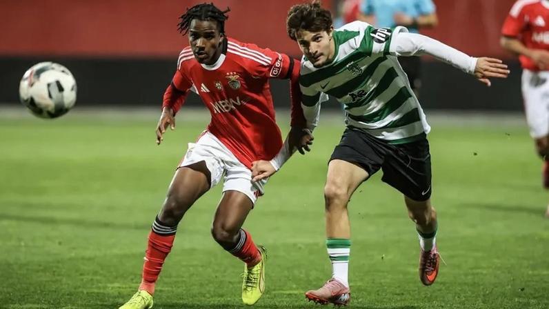 Dérbi abre fase decisiva; Sporting-FC Porto na última jornada