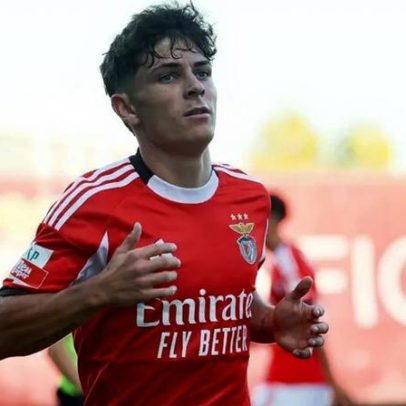 Gonçalo Moreira faz bis na goleada de 5-0 do Benfica B frente ao Newcastle