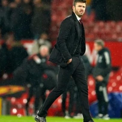 Carrick é o treinador certo para liderar os Red Devils, segundo Old Trafford