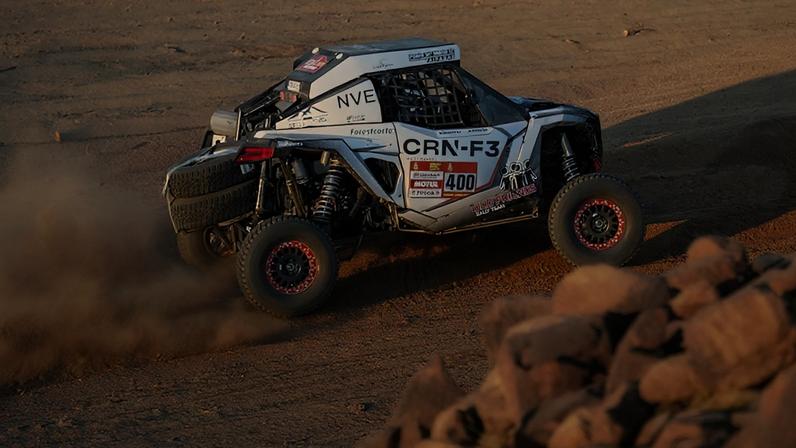 Alexandre Pinto abandona prova devido a problemas mecânicos.