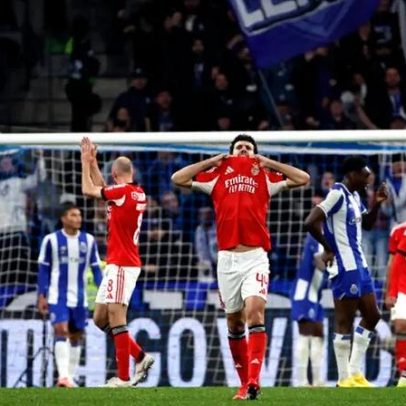 Derrota do Benfica: reações refletem estado anímico e o lance Pavlidis