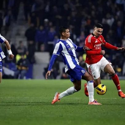 Thiago Silva reage à vitória no clássico