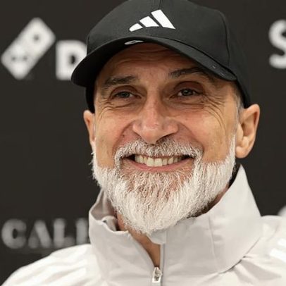 Álvaro Pacheco elogia qualidade dos jogadores e perspetivas para o plantel