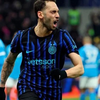 Inter recusa propostas da Turquia e mantém Çalhanoglu