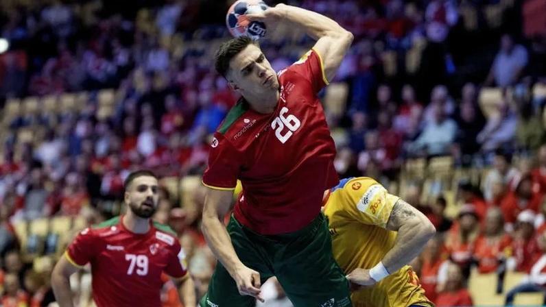Kiko Costa foi MVP no Portugal-Roménia do Europeu de andebol