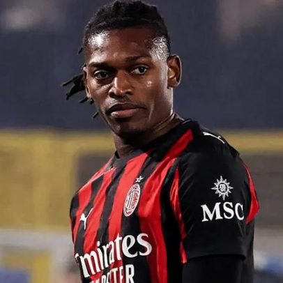 Allegri diz que Rafael Leão precisa melhorar a condição física