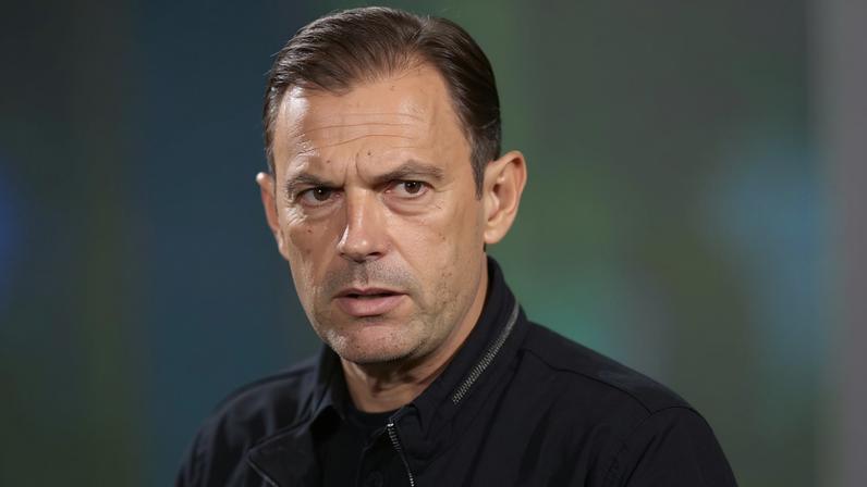 Sotiris Silaidopoulos no jogo com o Benfica