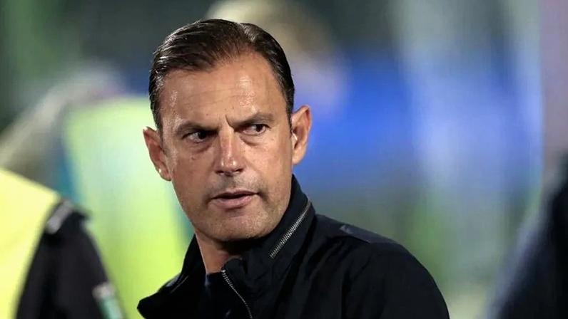 Sotiris Silaidopoulos no jogo com o Benfica