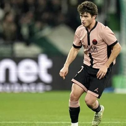 João Neves em dúvida para o jogo frente ao Sporting