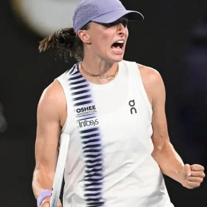 Swiatek vence Yue Yuan e avança para a segunda ronda do Open da Austrália