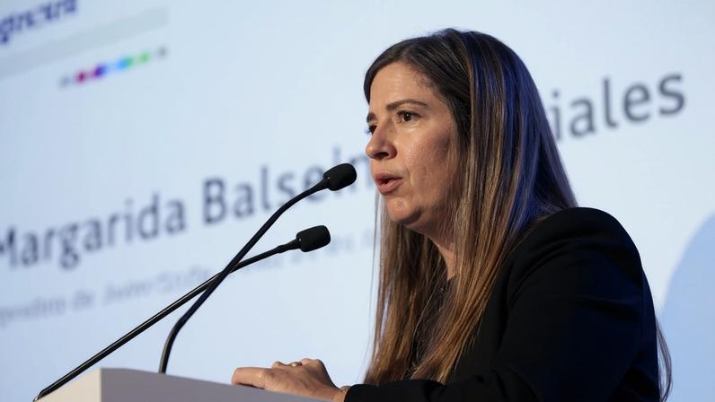 Margarida Balseiro Lopes, ministra da Cultura, Juventude e Desporto