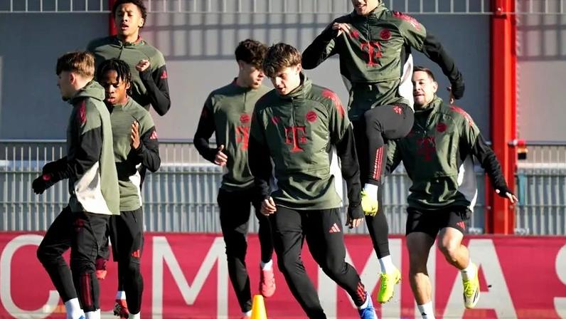 Jogadores do Bayern treinam para o duelo com o St. Gilloise