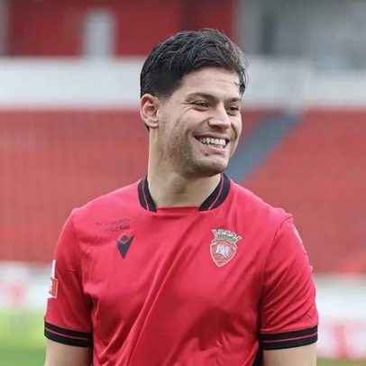 Jorge Meré é reforço do Penafiel