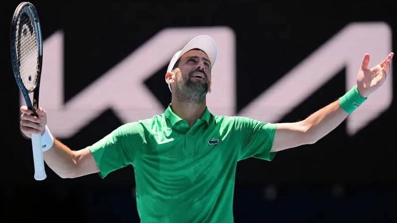 Novak Djokovic bate Francesco Maestrelli e avança no Open da Austrália