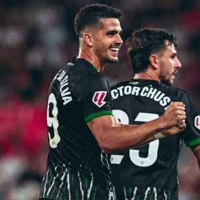 André Silva pode transferir-se do Elche para o FC Porto por metade do preço