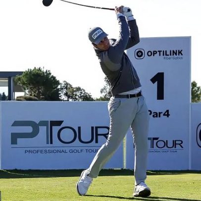 Tomás Melo Gouveia fica entre os cinco melhores no Palmares Open 1.º