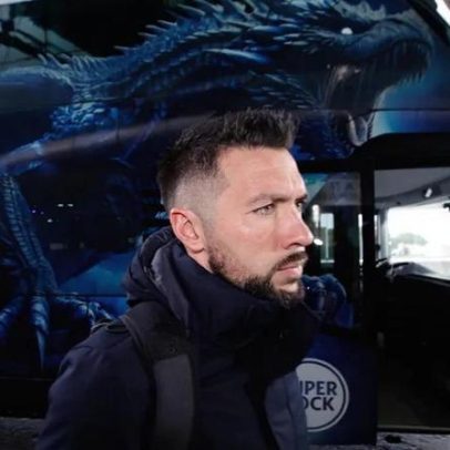 Regresso do FC Porto atrasado por avaria no avião e equipa viaja à tarde