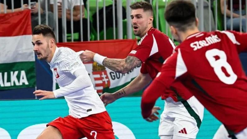 Hungria vence Polónia