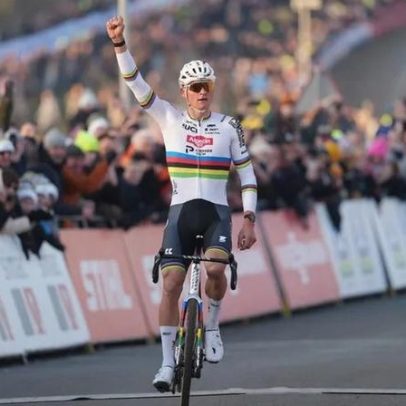 Methieu van der Poel soma mais uma vitória no ciclocrosse