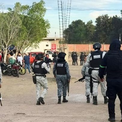 Pelo menos 11 mortos em ataque armado num campo de futebol no México