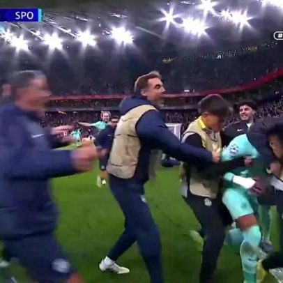 Alisson marca aos 90'+4 e Sporting segue para os oitavos da Liga dos Campeões
