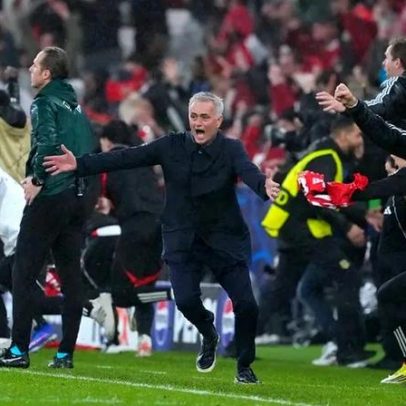 Amigo de Mourinho elogia José e a decisão de mandar o guarda-redes à área