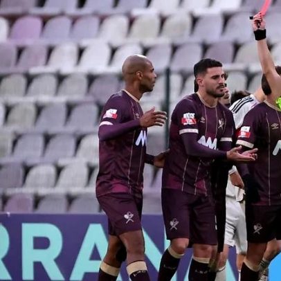 Ricardo Valente suspenso por três jogos