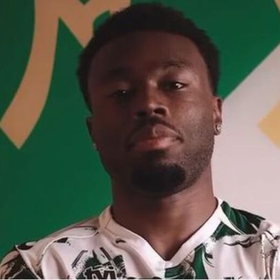 Nile John diz estar pronto para o dérbi frente ao V. Guimarães