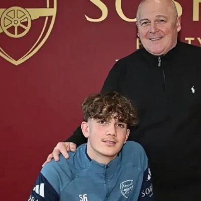 Promissor Max Dowman assina contrato com o Arsenal
