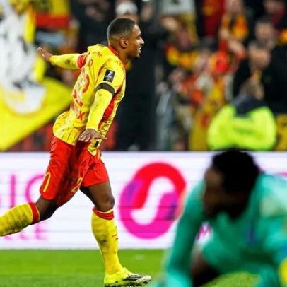 Lens regressa à liderança provisória e volta a pressionar o PSG