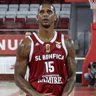 Betinho Gomes pede desculpa após expulsão e elogia decisão dos árbitros
