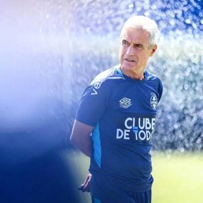 Luís Castro pede desculpa por comentário sobre o Grémio ter dia negro