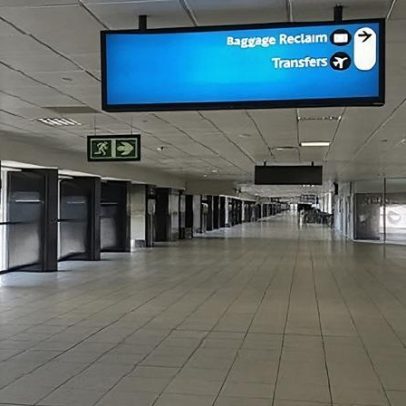 Mulher detida no Aeroporto de Lisboa por tráfico de cocaína
