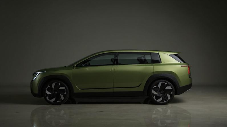 Skoda Peaq: SUV elétrico de sete lugares chega ao verão