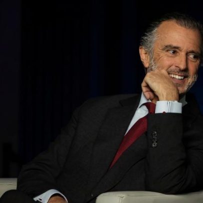 Cotrim pediu ao PM a saída da ministra, sem birras