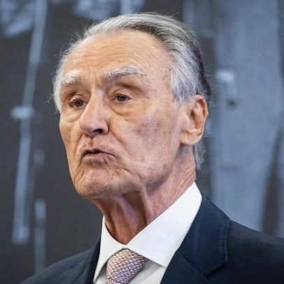 Cavaco Silva vota em António José Seguro