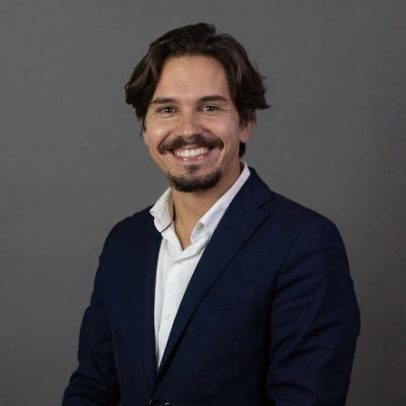 O autorretrato de Marcelo mostra evolução artística
