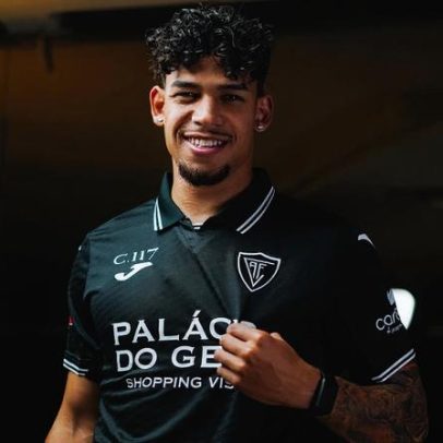 Lucas Gabriel é reforço de inverno do Académico de Viseu