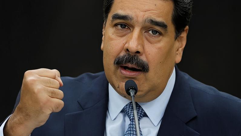 Líder da Venezuela garante "integridade territorial" após alegado ataque dos EUA