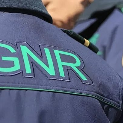 Três detidos por furto de metais não preciosos