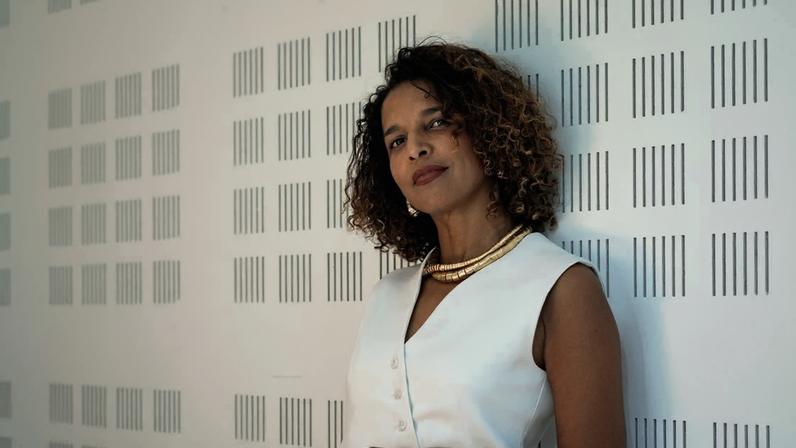 Rita Cruz: “‘Mais vale não vires ao casting, não é o teu perfil’, ouvi muitas vezes. Eu percebia o que queriam dizer, era simplesmente a [minha] cor”