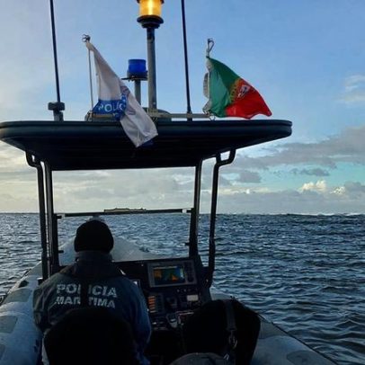 Buscas na Nazaré suspensas sem localizar jovem