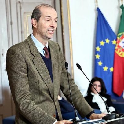 Projeto de 600 mil euros vai renovar sinalética de navegação em Alqueva