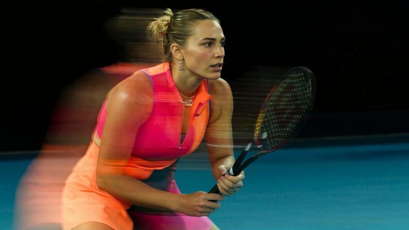 Aryna Sabalenka chegou à quarta final consecutiva em Melbourne como não acontecia desde Martina Hingis e leva sete finais seguidas de Grand Slam em piso rápido (Open da Austrália e US Open)