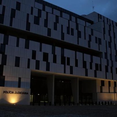 Professor de natação detido por suspeita de abuso sexual de menores